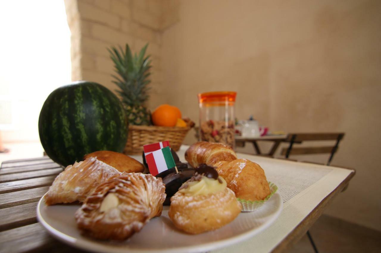 Corte Manzoni Melendugno Bagian luar foto